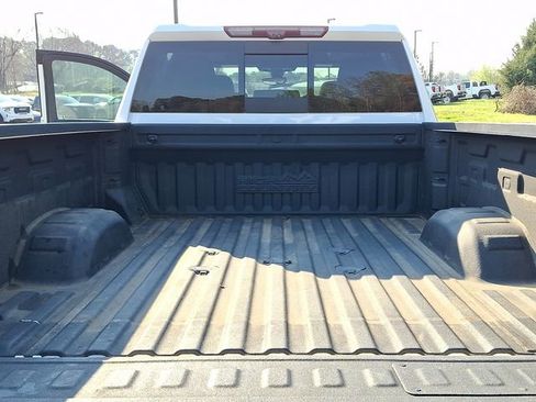 Used 2022 Chevrolet Silverado 2500 High Country image 29