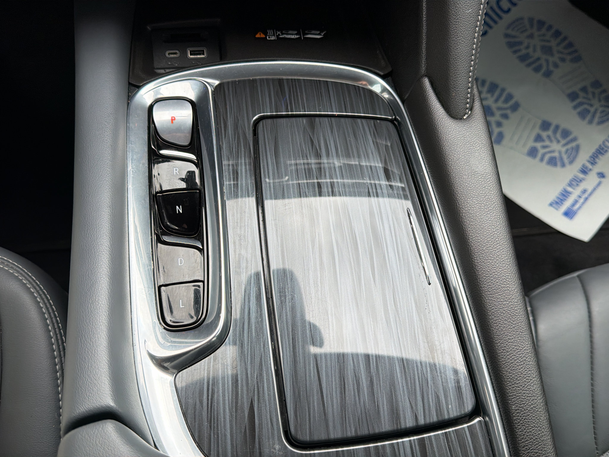 Used 2024 Buick Enclave Essence w/ Sport Touring Edition AWD/4WD image 28