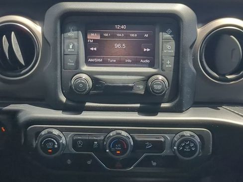 Used 2020 Jeep Wrangler Unlimited Sport S AWD/4WD image 16
