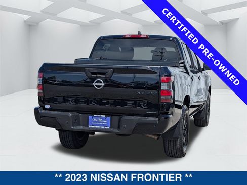 Used 2023 Nissan Frontier SV w/ Midnight Edition Package AWD/4WD image 4