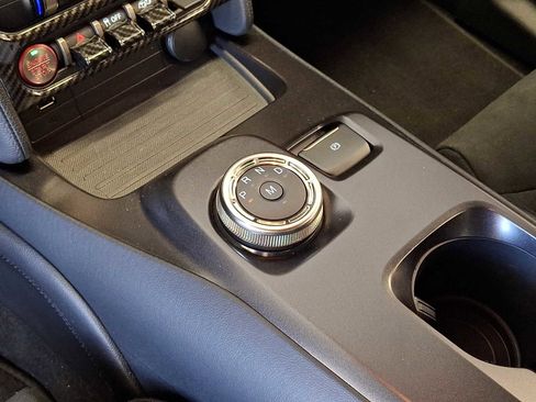 Used 2020 Ford Mustang Shelby GT500 w/ Technology Package image 10