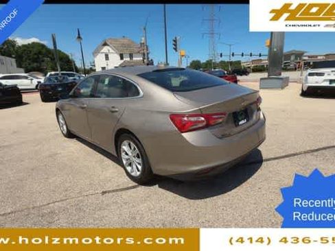 Certified 2022 Chevrolet Malibu LT w/ Leather Package FWD image 6