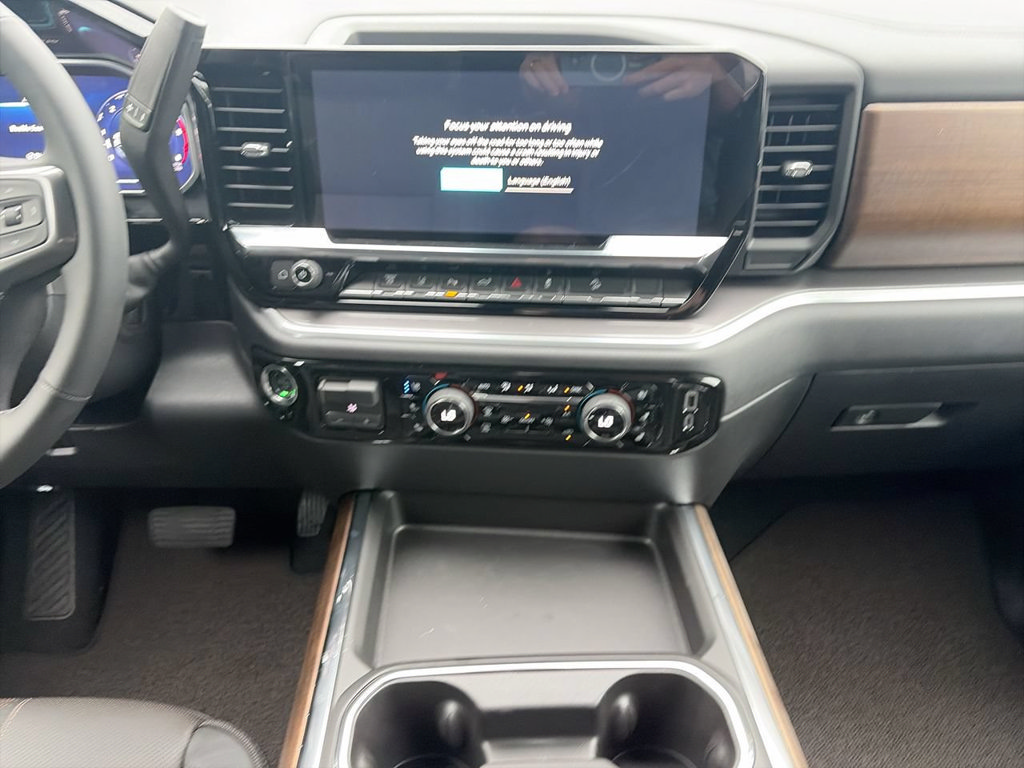 New 2026 Chevrolet Silverado 2500 High Country w/ High Country Premium Package AWD/4WD image 11