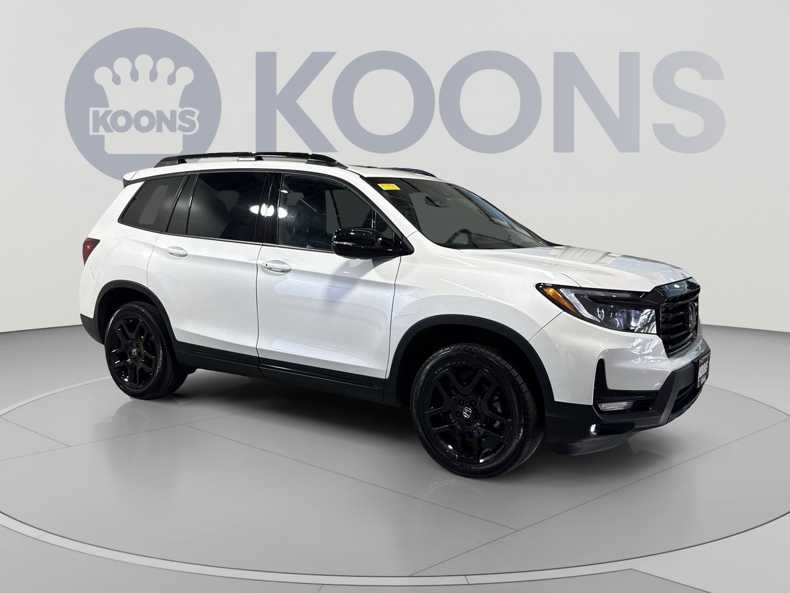 Used 2025 Honda Passport Black Edition image 2