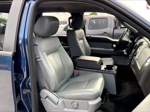 Used 2014 Ford F150 XLT w/ Equipment Group 302A Luxury AWD/4WD image 8