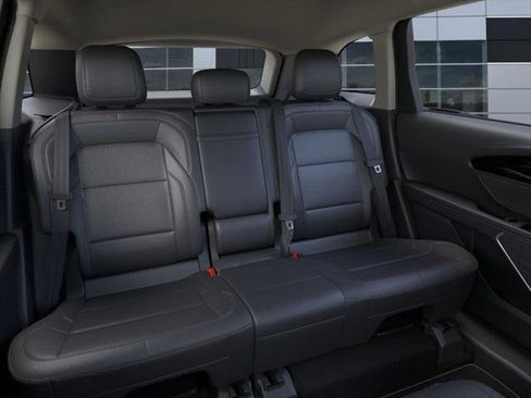 New 2026 Lincoln Nautilus Premier AWD/4WD image 11