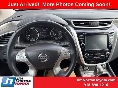 Used 2018 Nissan Murano SV FWD image 10
