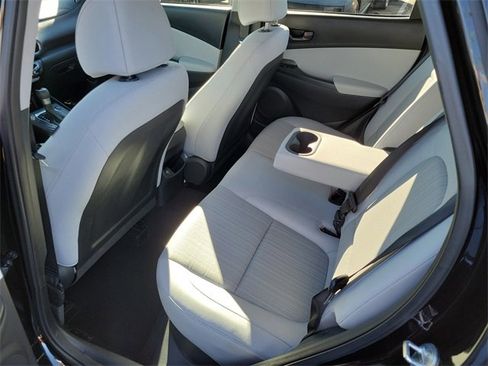 Used 2023 Hyundai Kona SEL image 19