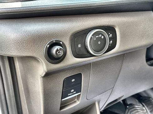 New 2025 Ford Transit 350 XLT image 16