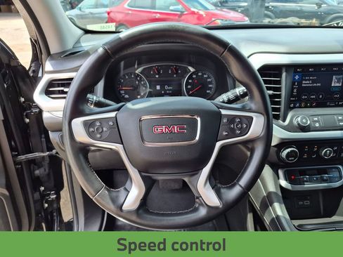 Used 2023 GMC Acadia SLT FWD image 15