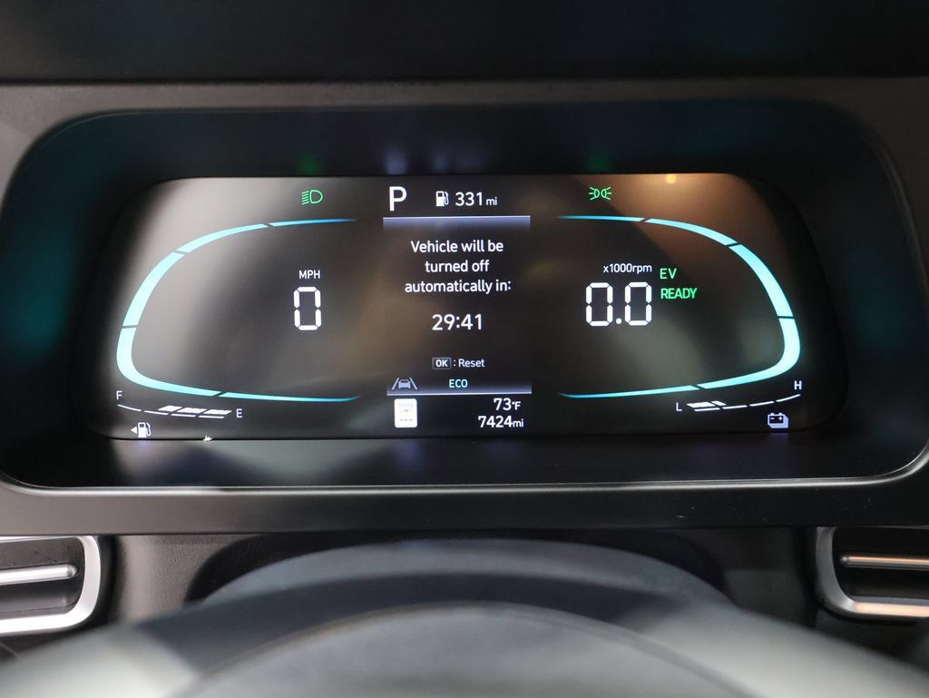 Used 2026 Hyundai Elantra Hybrid FWD image 36