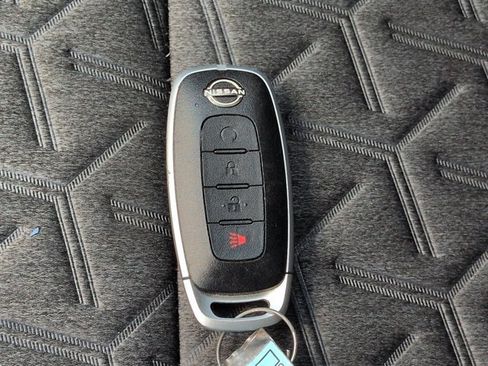 Certified 2026 Nissan Kicks SV FWD image 27
