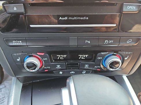 Used 2017 Audi Q5 2.0T Premium Plus w/ Technology Package AWD/4WD image 21