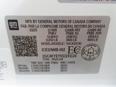 Used 2025 Chevrolet Silverado 2500 ZR2 w/ Technology Package image 88