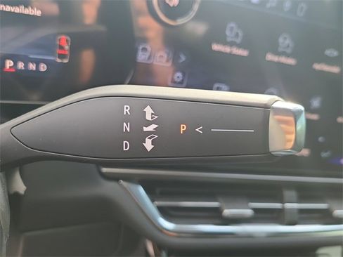 New 2026 Chevrolet Equinox EV LT image 33