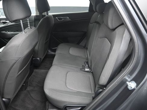 Certified 2023 Kia Sportage LX image 28