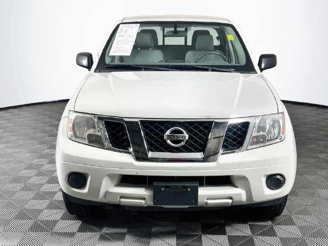 Used 2019 Nissan Frontier SV AWD/4WD image 3