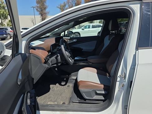 Used 2023 Volkswagen ID.4 Pro RWD image 5
