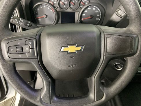 Used 2022 Chevrolet Silverado 1500 Custom image 28