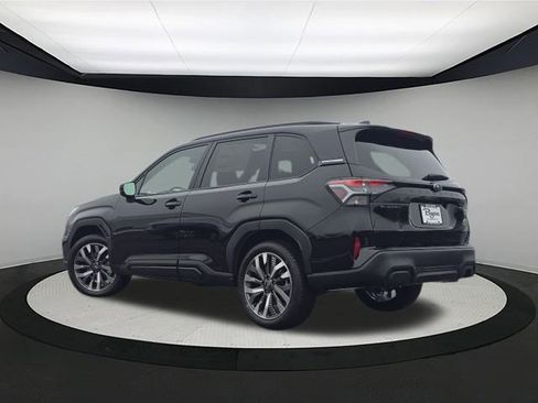 New 2026 Subaru Forester Touring image 5