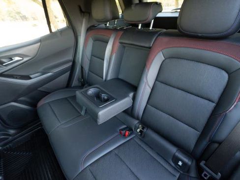 Used 2025 Chevrolet Equinox RS w/ Safety and Technology Package image 30