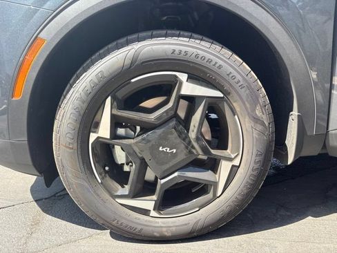 Certified 2026 Kia Sportage EX AWD/4WD image 10