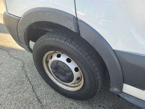 Used 2017 Ford Transit 250 130 Low Roof image 33