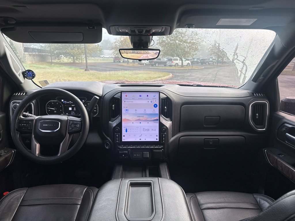 Used 2021 GMC Sierra 2500 Denali w/ Denali Ultimate Package AWD/4WD image 19