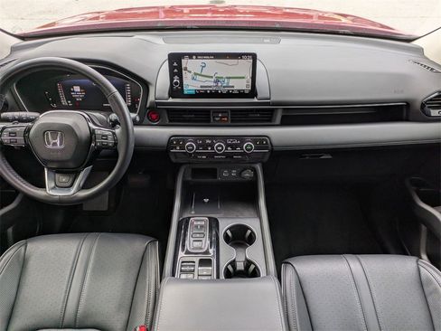 Used 2023 Honda Pilot Elite image 16
