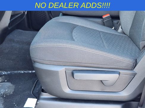 New 2026 RAM 3500 Tradesman AWD/4WD image 22