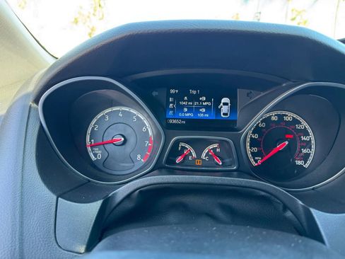 Used 2017 Ford Focus ST image 16