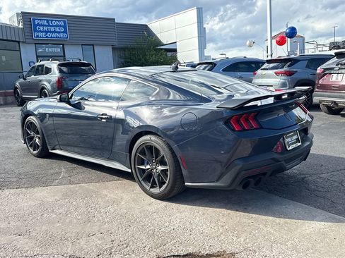 Used 2025 Ford Mustang Dark Horse RWD image 5
