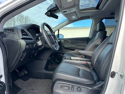 Used 2024 Honda Odyssey EX-L image 9