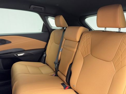 Used 2025 Lexus RX 350 FWD w/ Accessory Package (K3) image 39