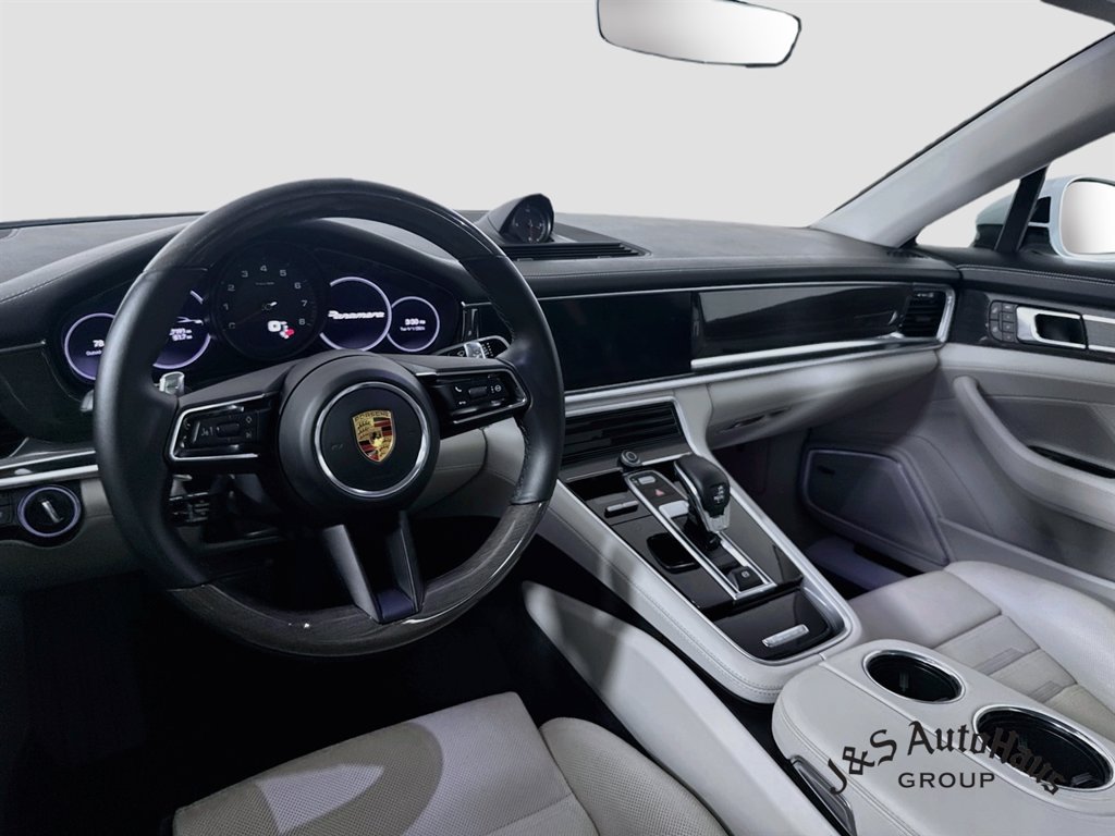 Used 2023 Porsche Panamera Platinum Edition RWD image 30