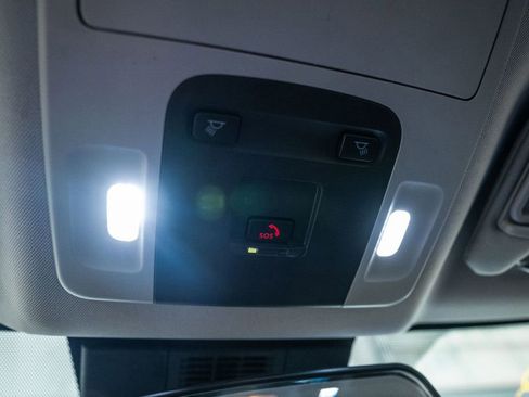 Used 2025 Toyota Camry LE image 21