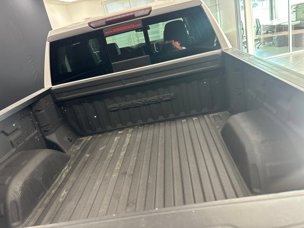 Used 2020 GMC Sierra 1500 Denali AWD/4WD image 5