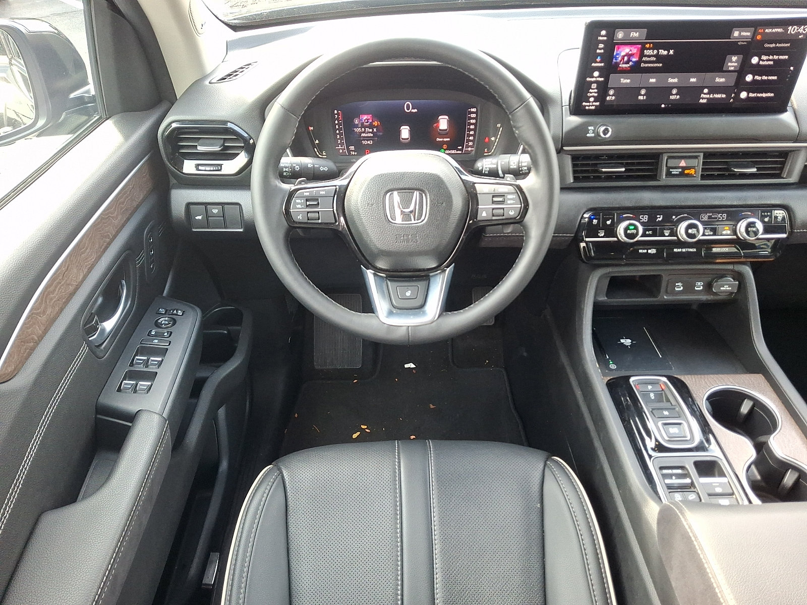 Used 2026 Honda Pilot Elite image 13