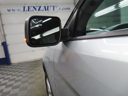 Used 2016 Ford Explorer XLT w/ Equipment Group 202A AWD/4WD image 62