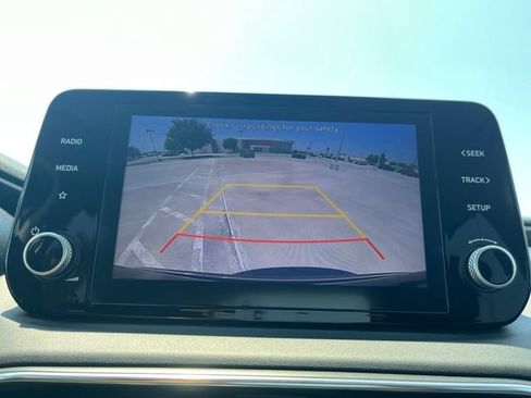 Used 2022 Hyundai Santa Fe XRT FWD image 9
