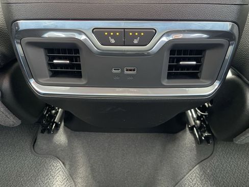 New 2026 GMC Sierra 1500 Denali AWD/4WD image 22
