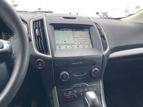 Used 2018 Ford Edge SEL w/ Equipment Group 201A image 16