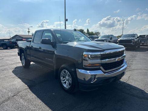 Certified 2019 Chevrolet Silverado 1500 LT w/ All Star Edition AWD/4WD image 7