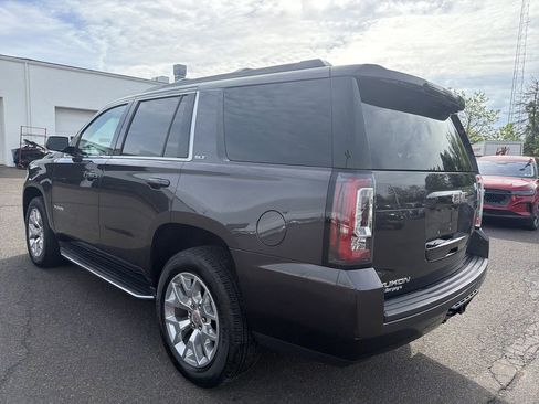 Used 2018 GMC Yukon SLT w/ HD Trailering Package AWD/4WD image 3