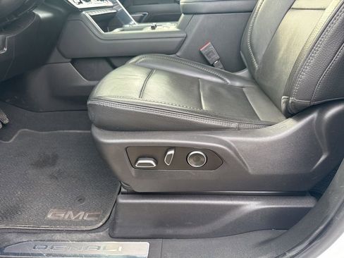 Used 2024 GMC Sierra 2500 Denali w/ Denali Reserve Package image 24