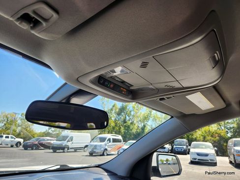 Used 2021 GMC Acadia SLE image 42