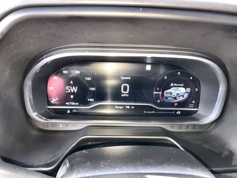 Used 2023 GMC Yukon SLT image 15