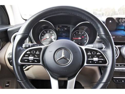 Used 2021 Mercedes-Benz GLC 300 image 15