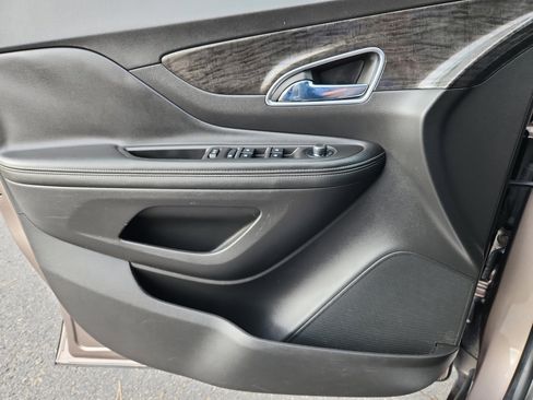 Used 2015 Buick Encore FWD image 13