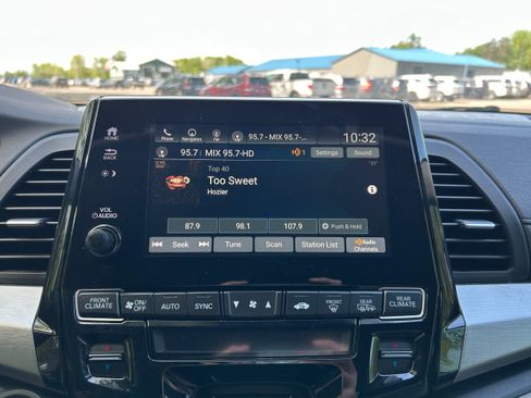 Used 2019 Honda Odyssey EX-L image 5